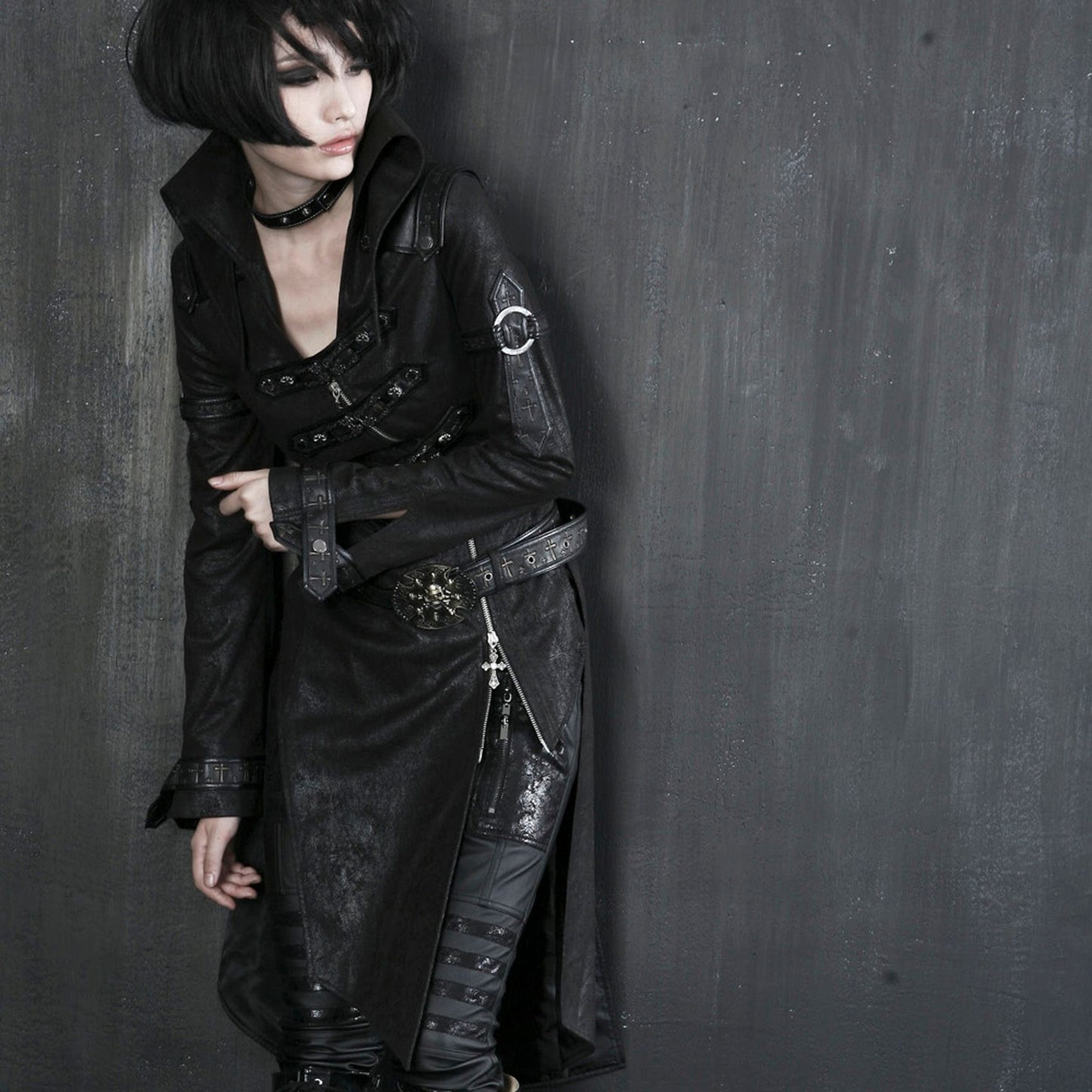 Moving Faster Women's Coat Black