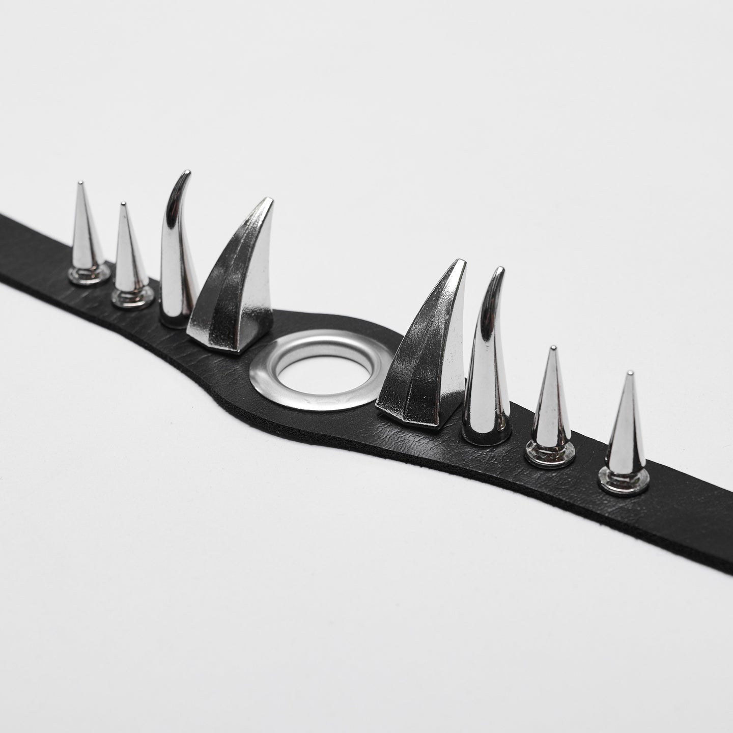 Spiky Halsband