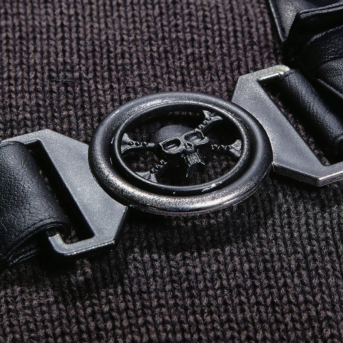 Combatant Sweater M-035