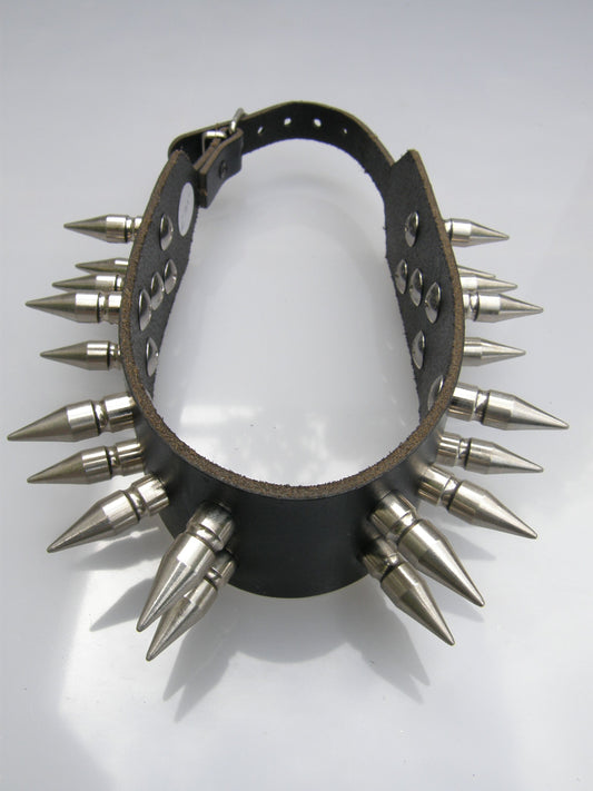 Halsband 2 Row Medium Screw Spikes