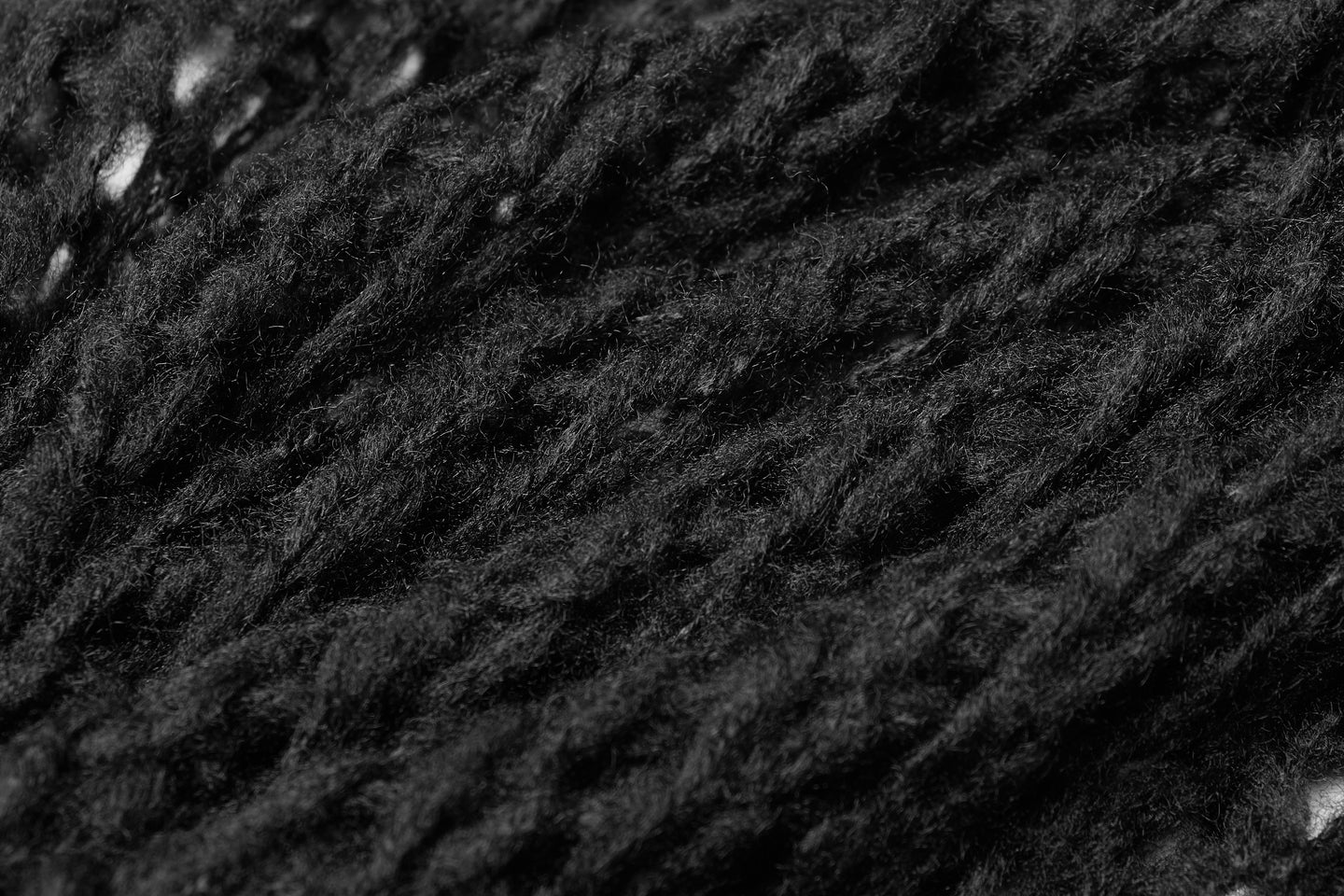 Keep Wondering Sweater OPM-004