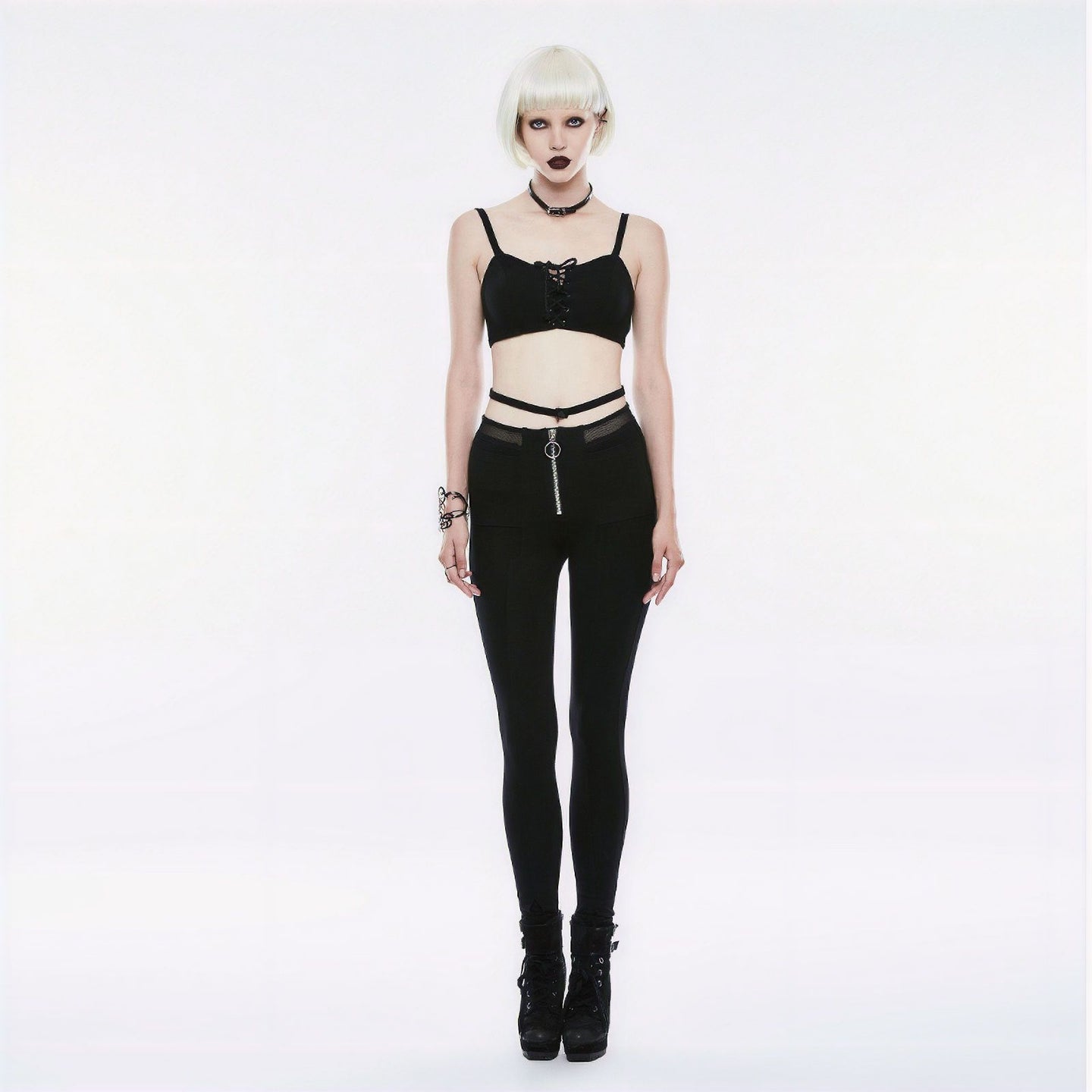 Resist Top