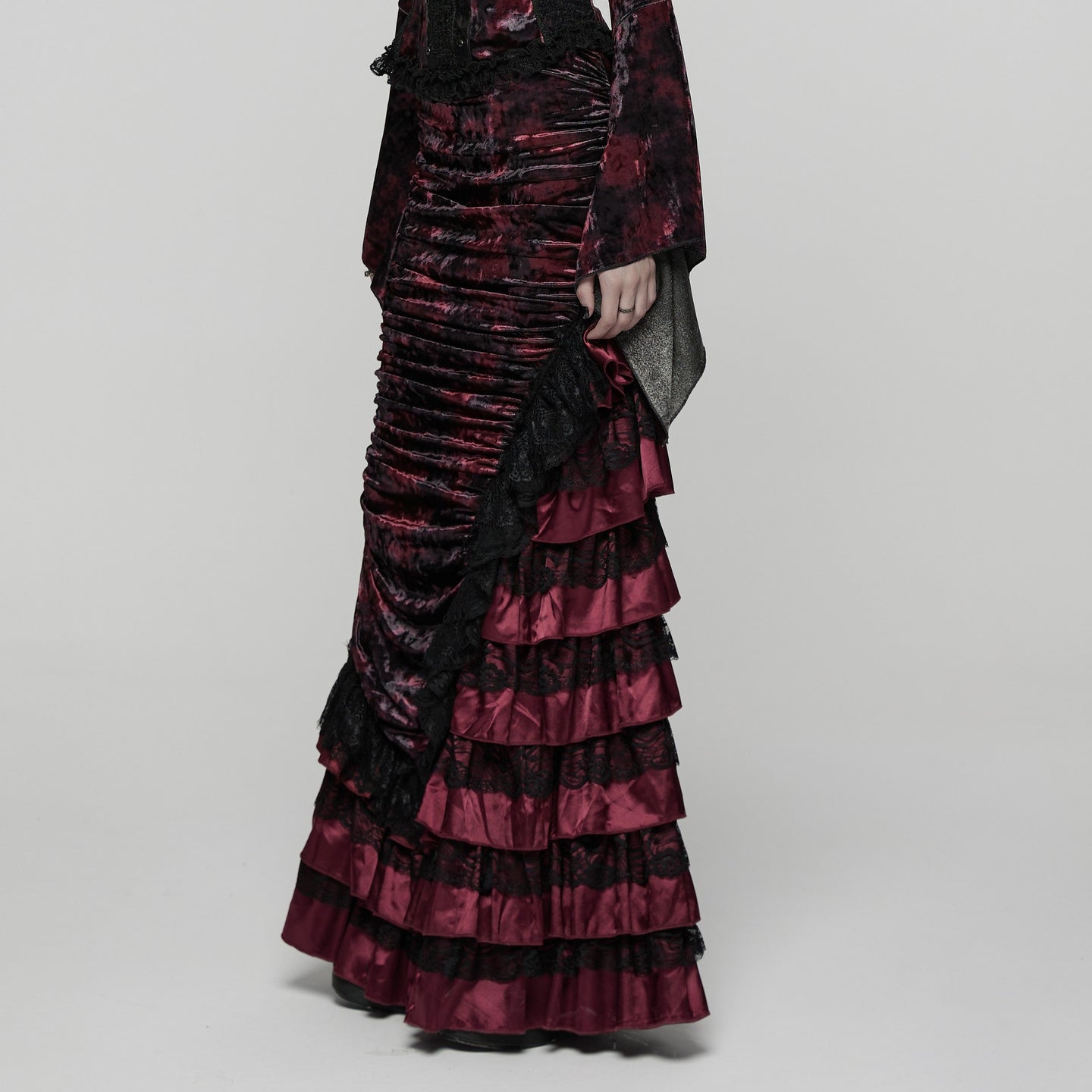 Broken Promise Maxi Rok Rood - Zwart