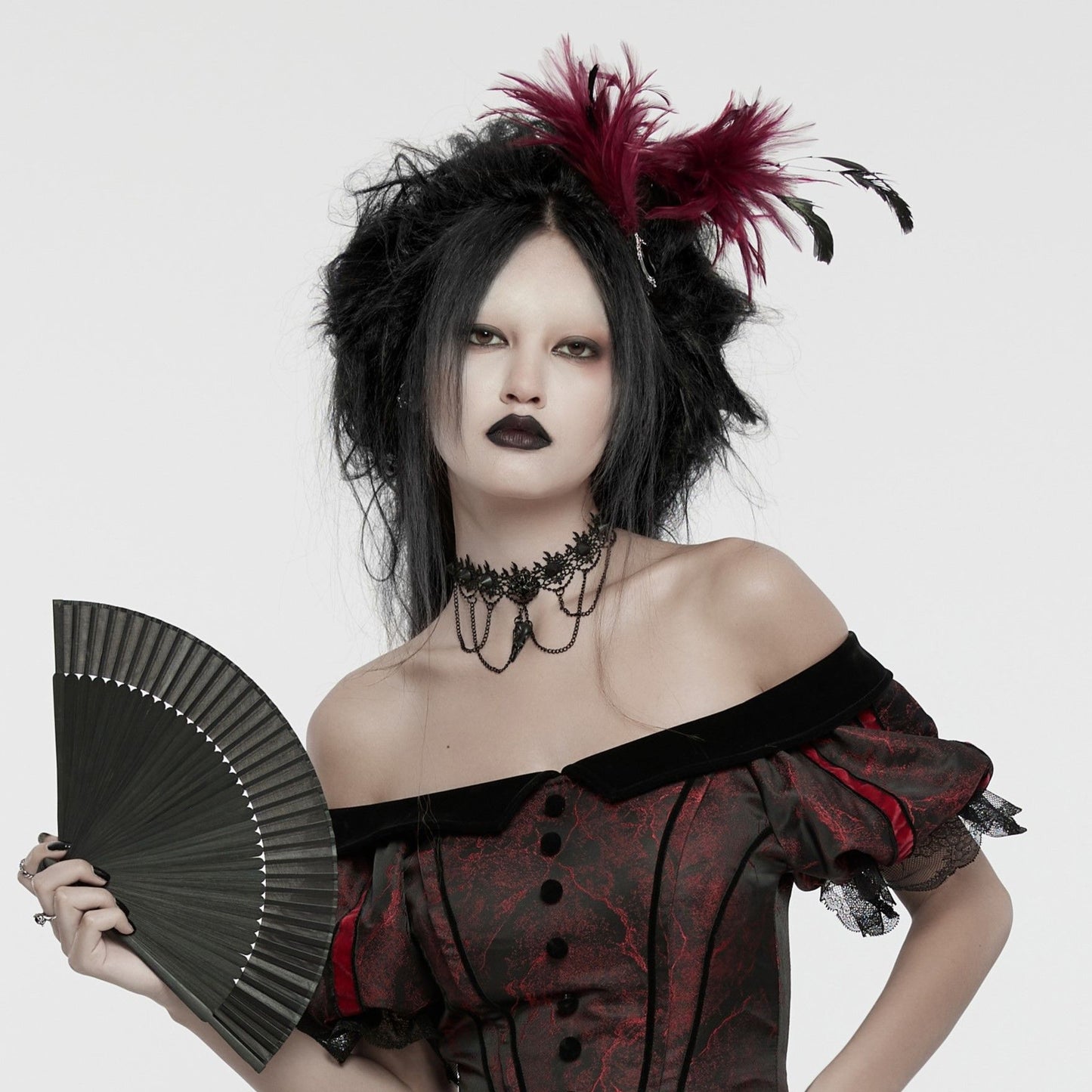 Decadent Fascinator Red - Black