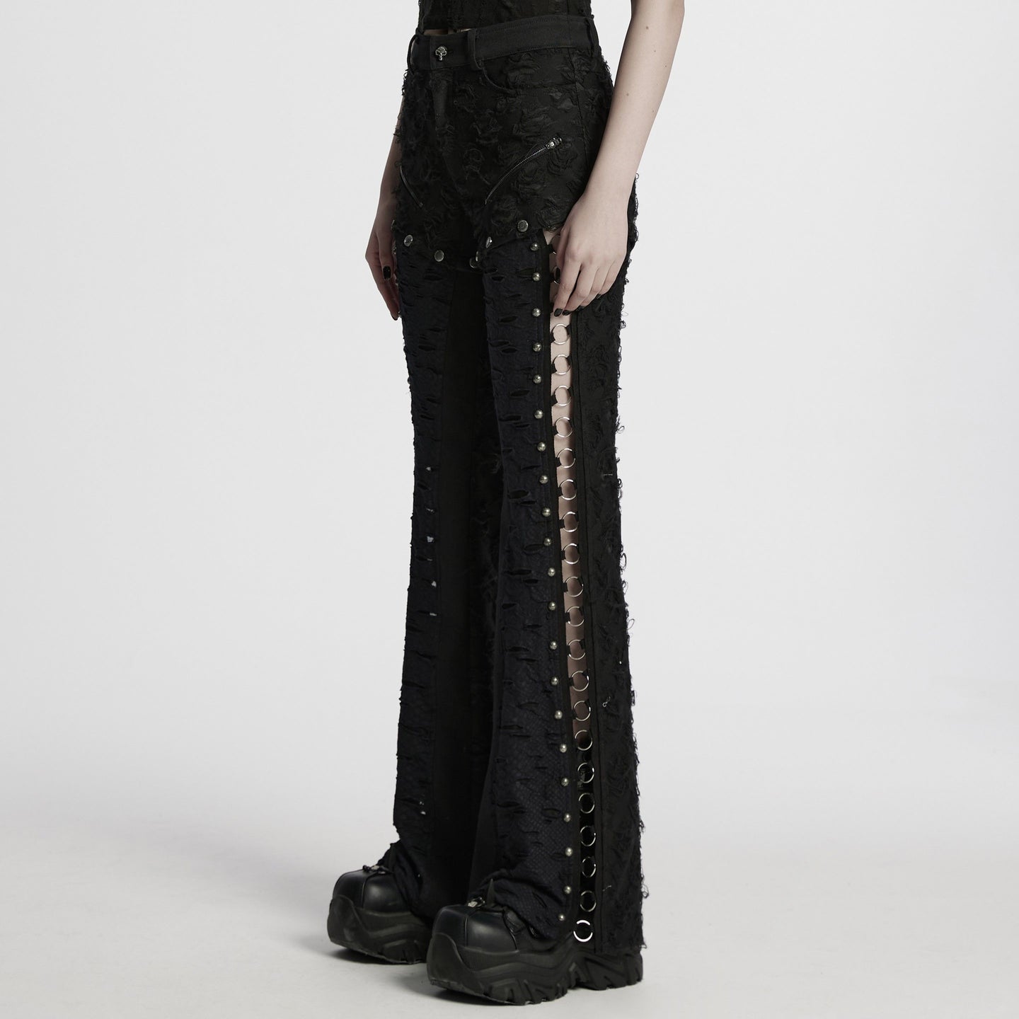 Nowhere To Run Broek