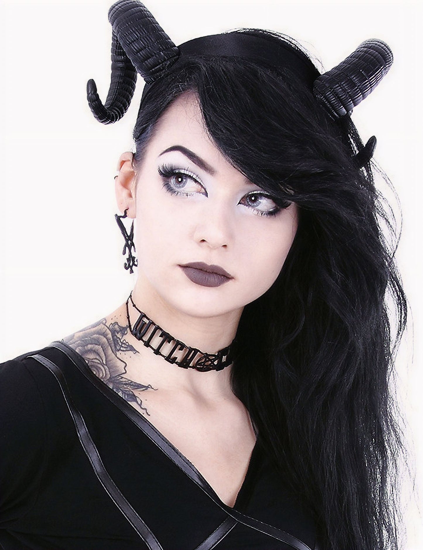 Witchcraft Black Chain Collar