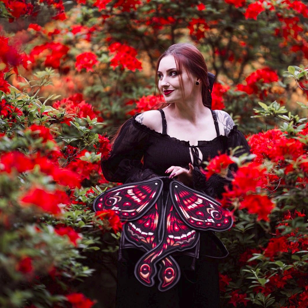 Crimson Moth Rugzak
