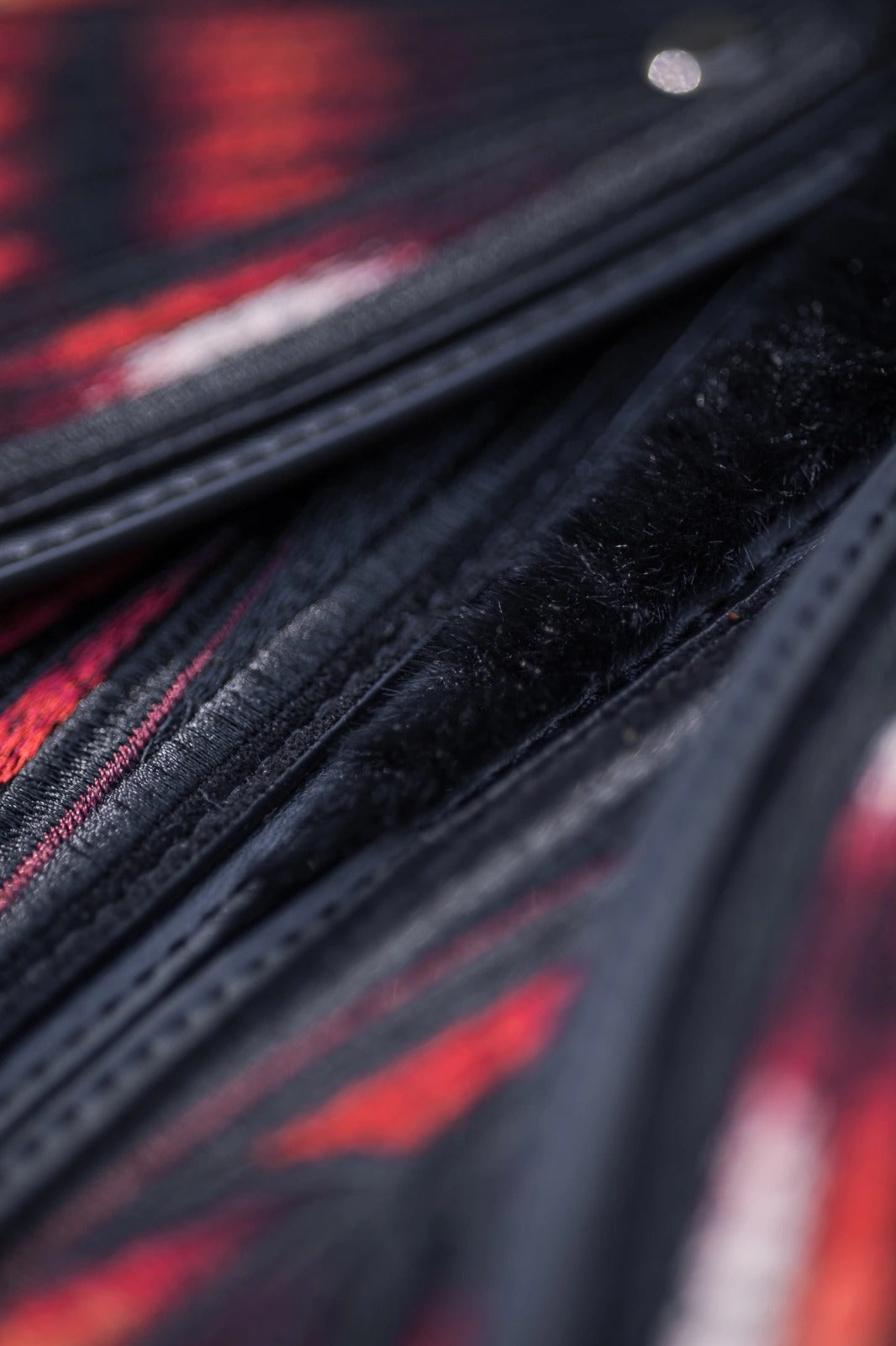 Crimson Moth Rugzak