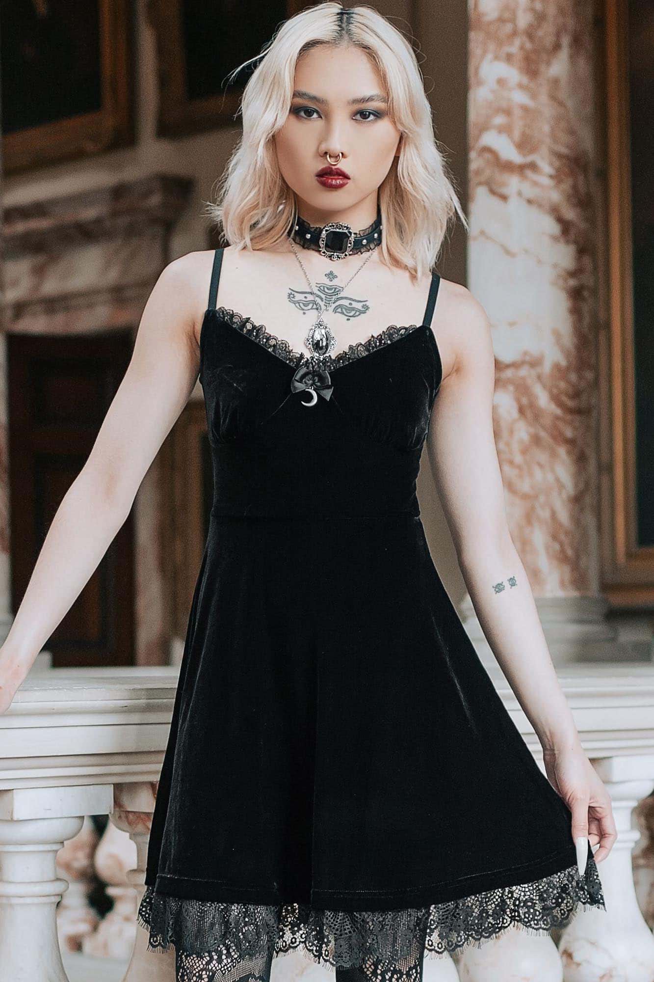 Moonstruck Velvet Skater Jurk