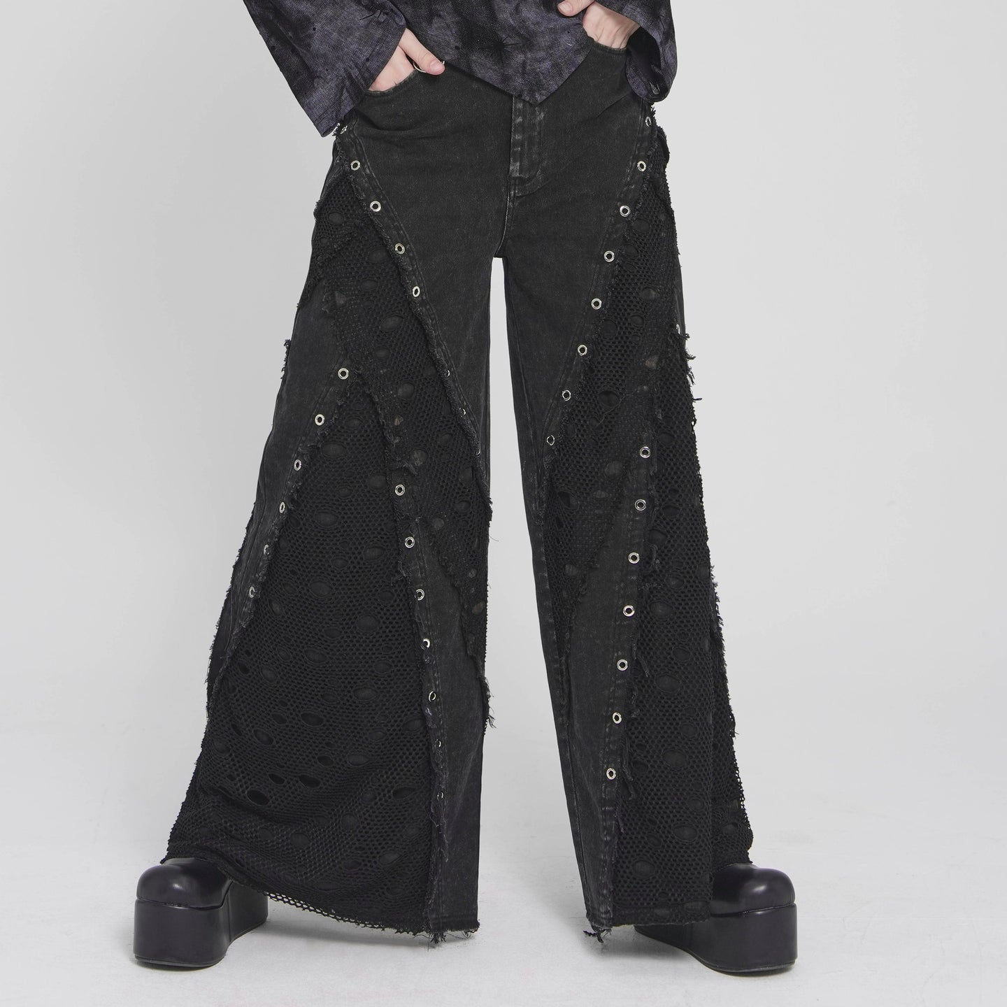 Shadows Broek