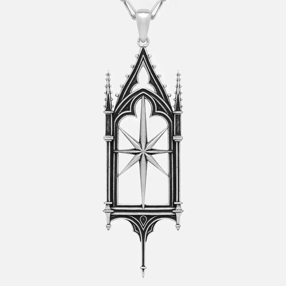 Santcum Star Necklace