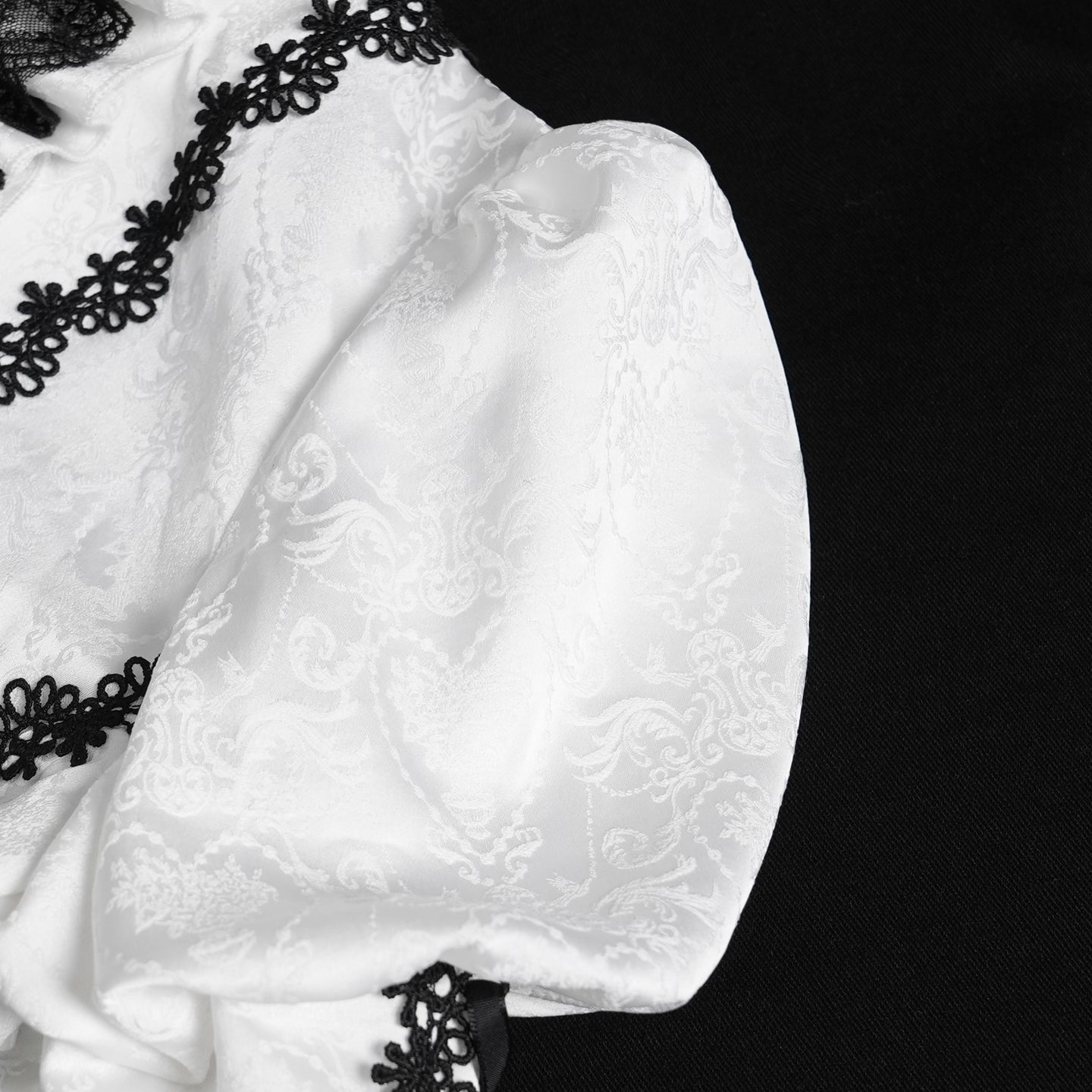 Here We Are Shirt White - Black