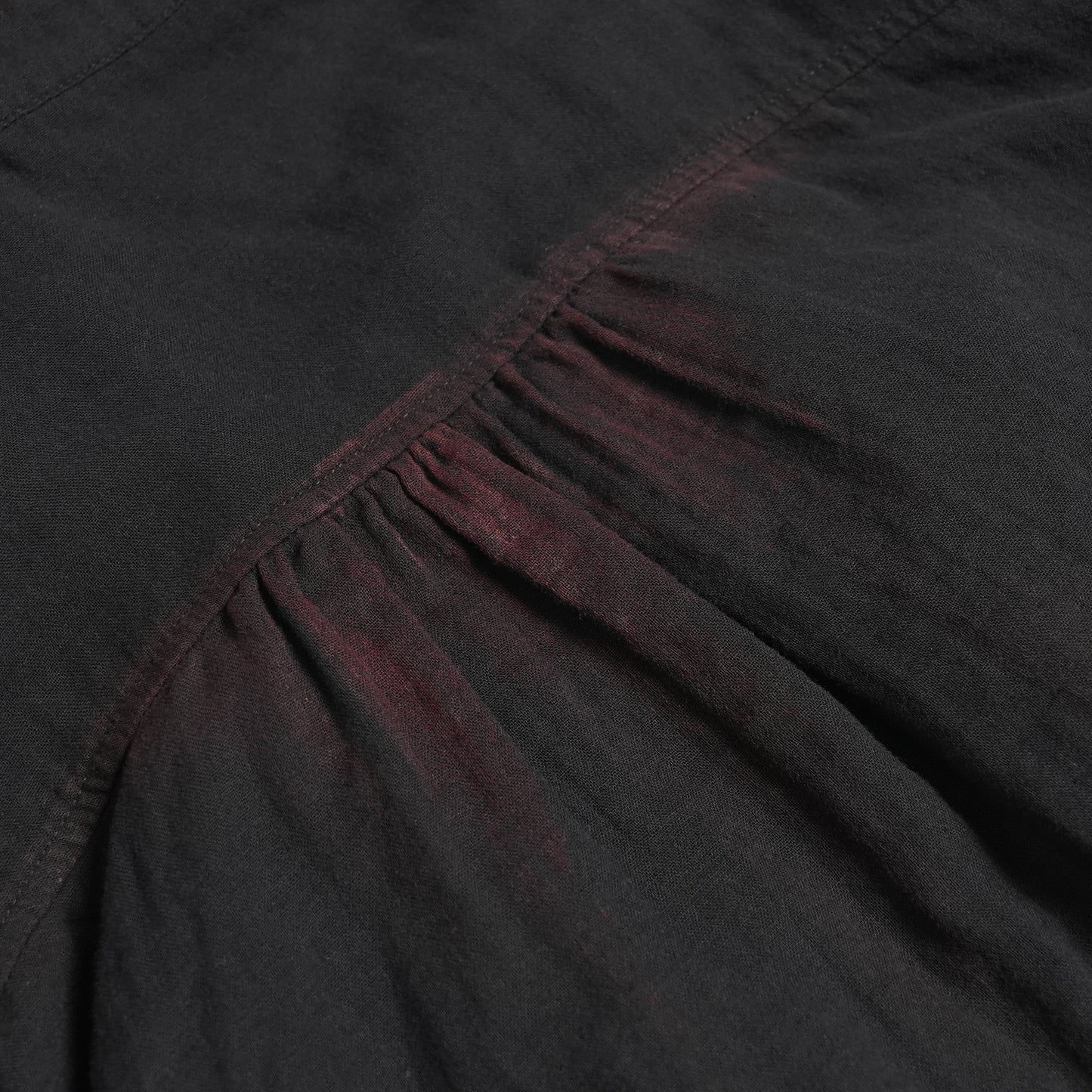 On The Verge Shirt Zwart