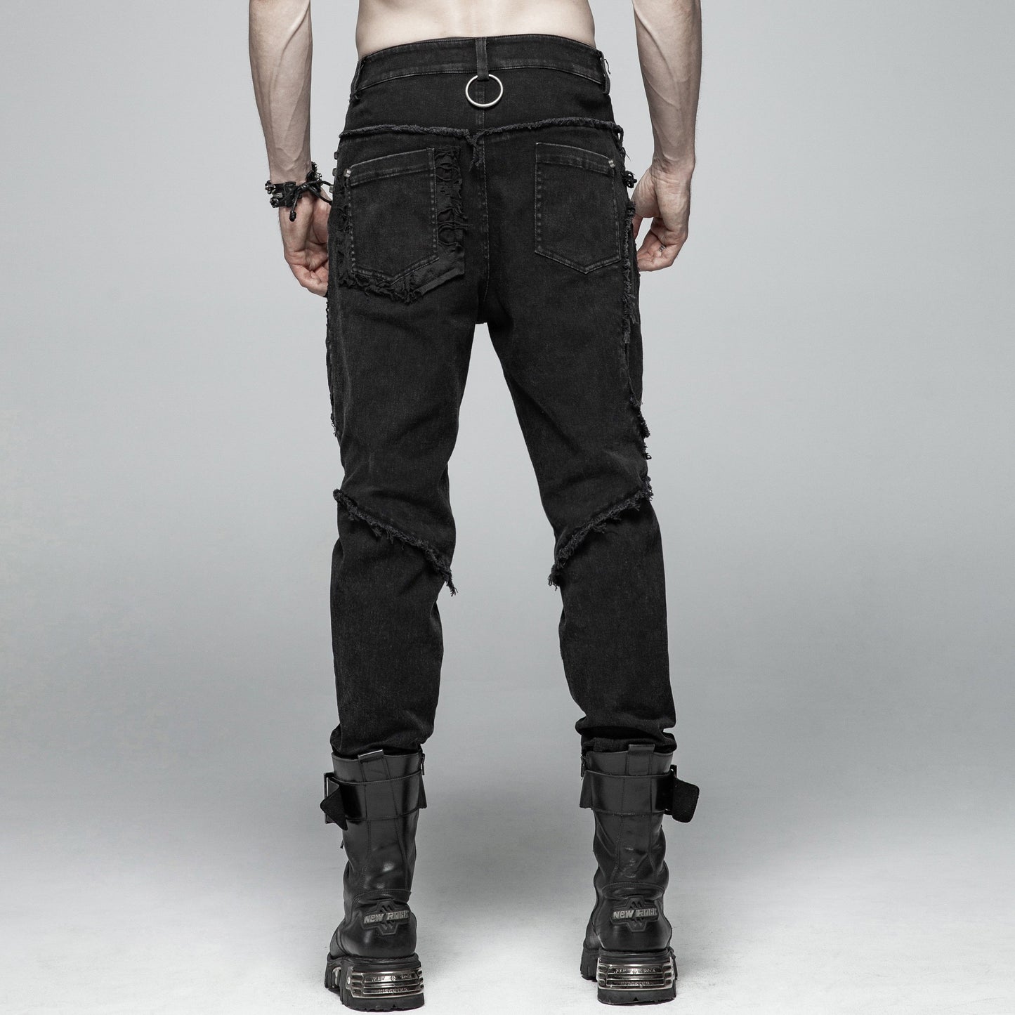 You May Find It Broek