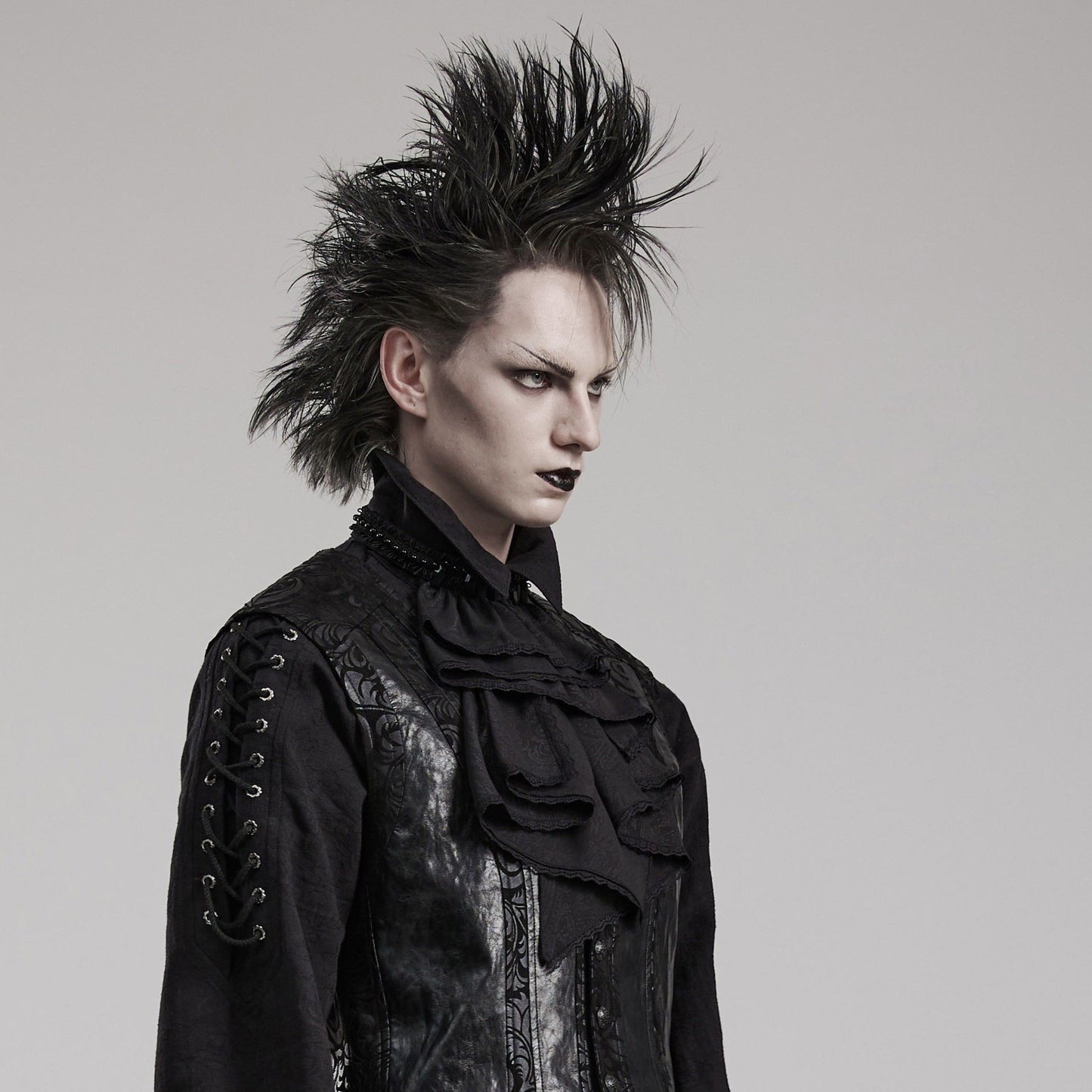 Lost Your Way Jabot