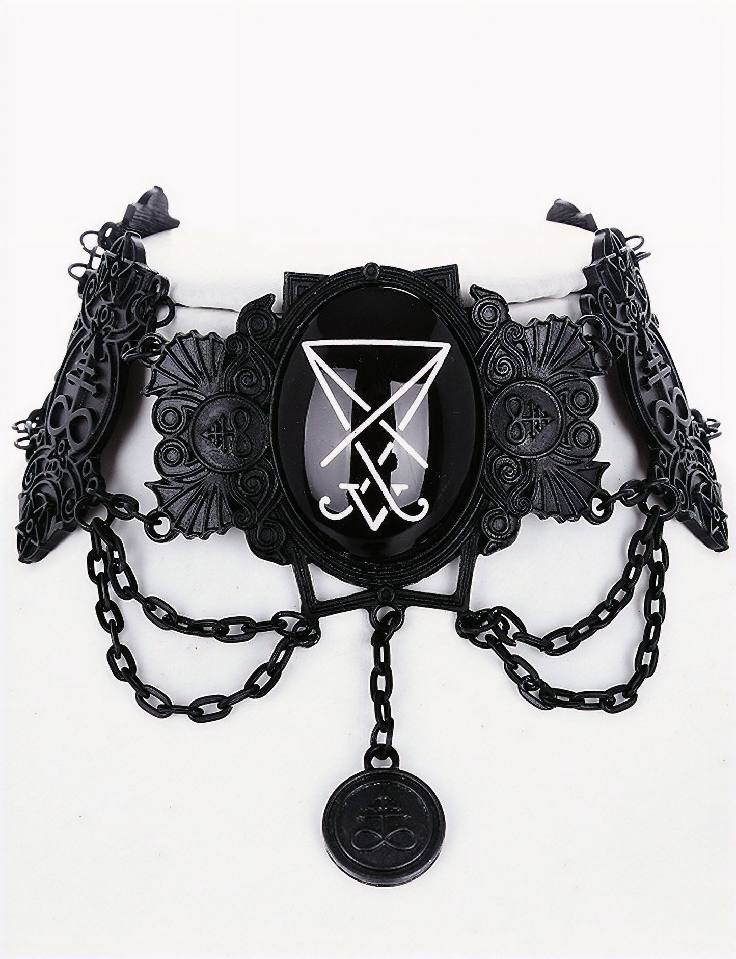 Black Lucifer Collier