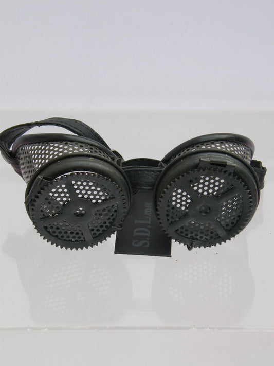 Mesh Frame Goggles Open Flap