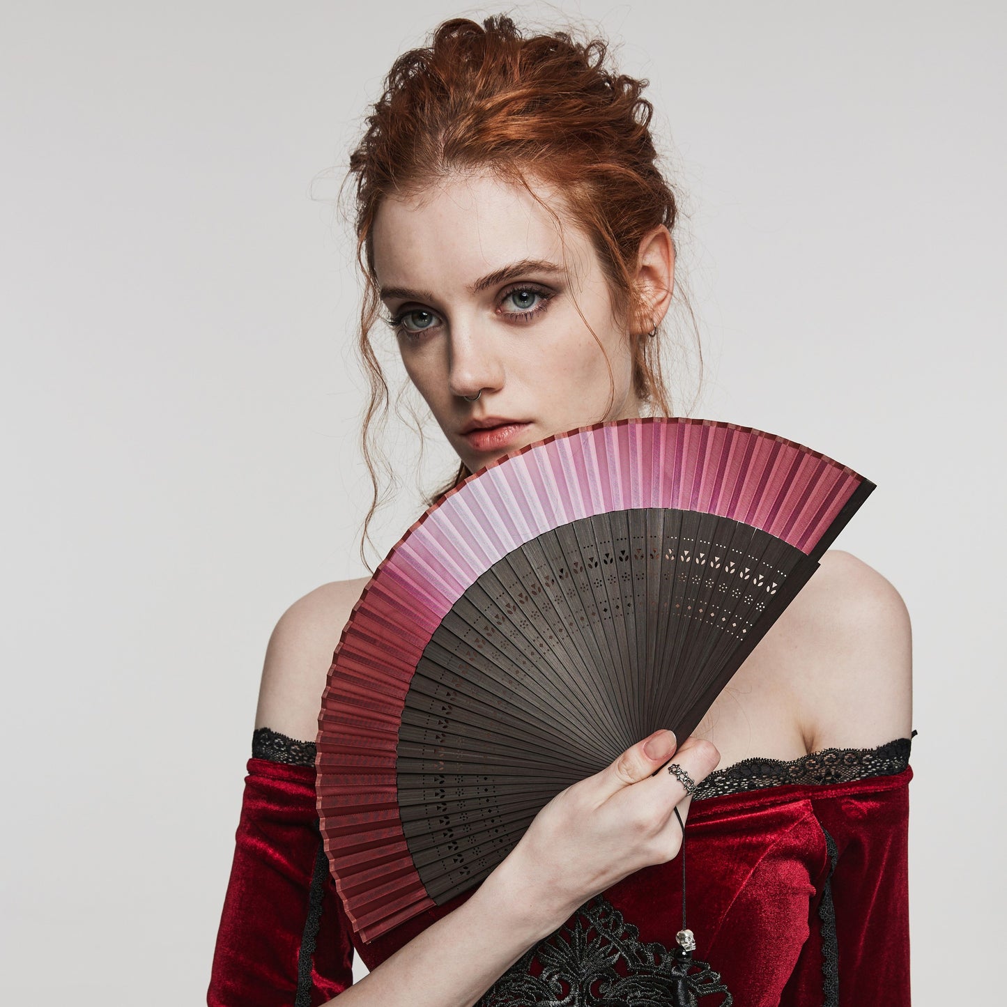 All The Night Fan Black - Red