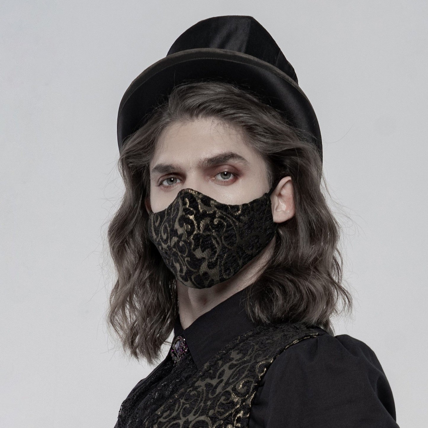 Result Mask Black/Gold