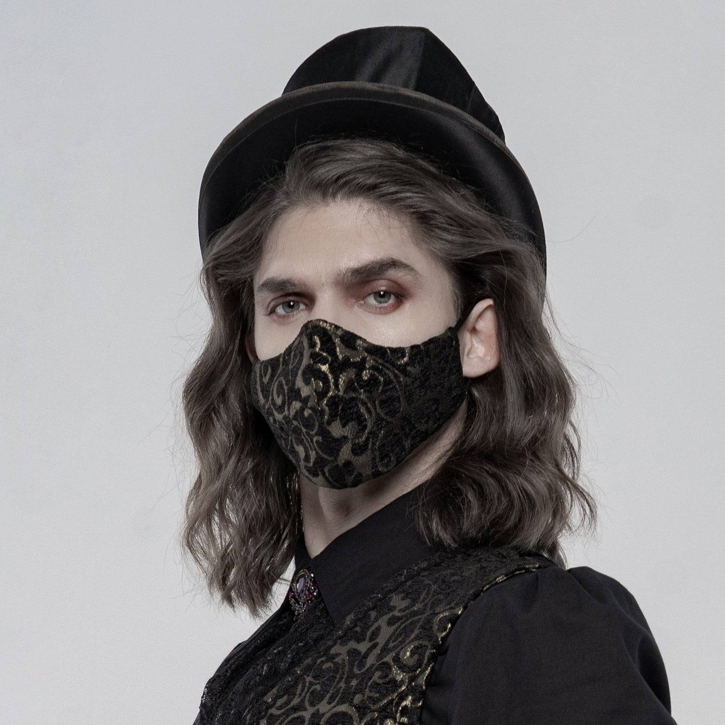Result Mask Black/Gold