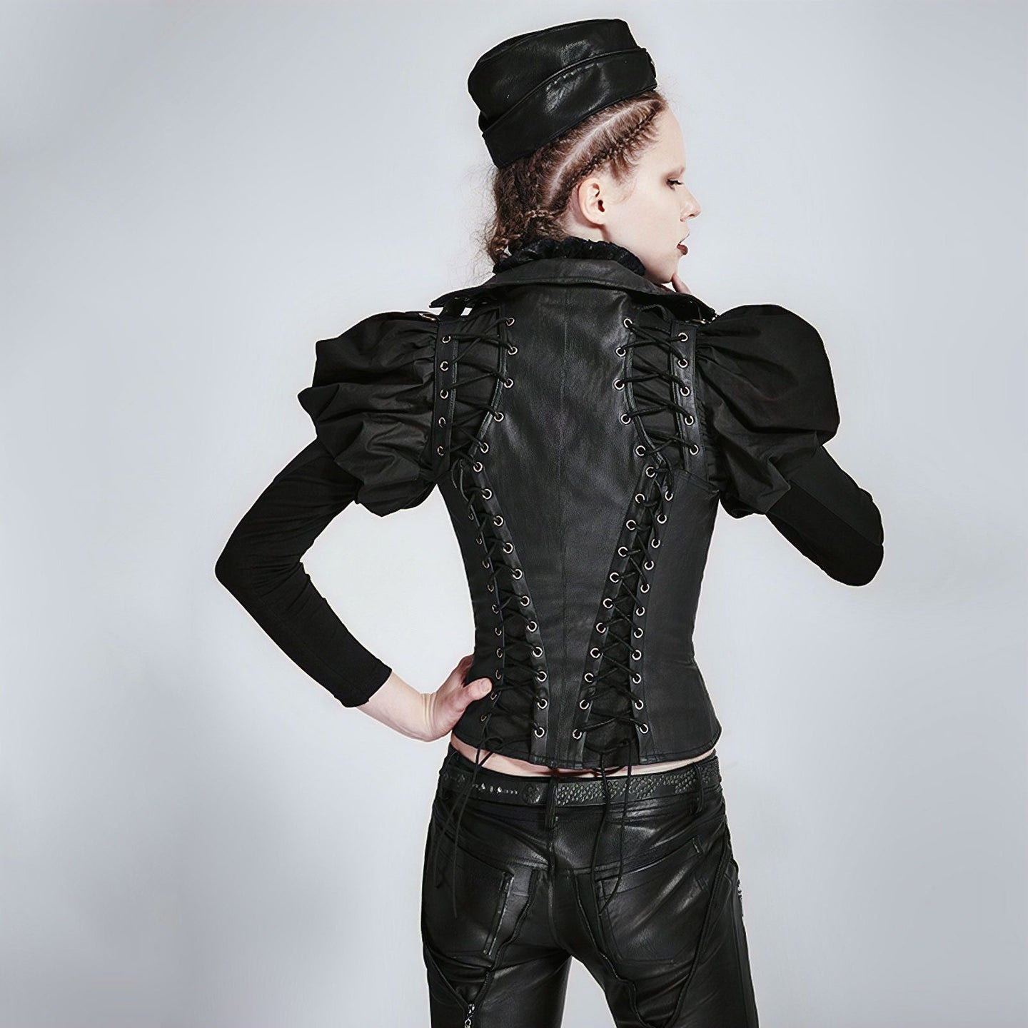 Spell Vest Black 
