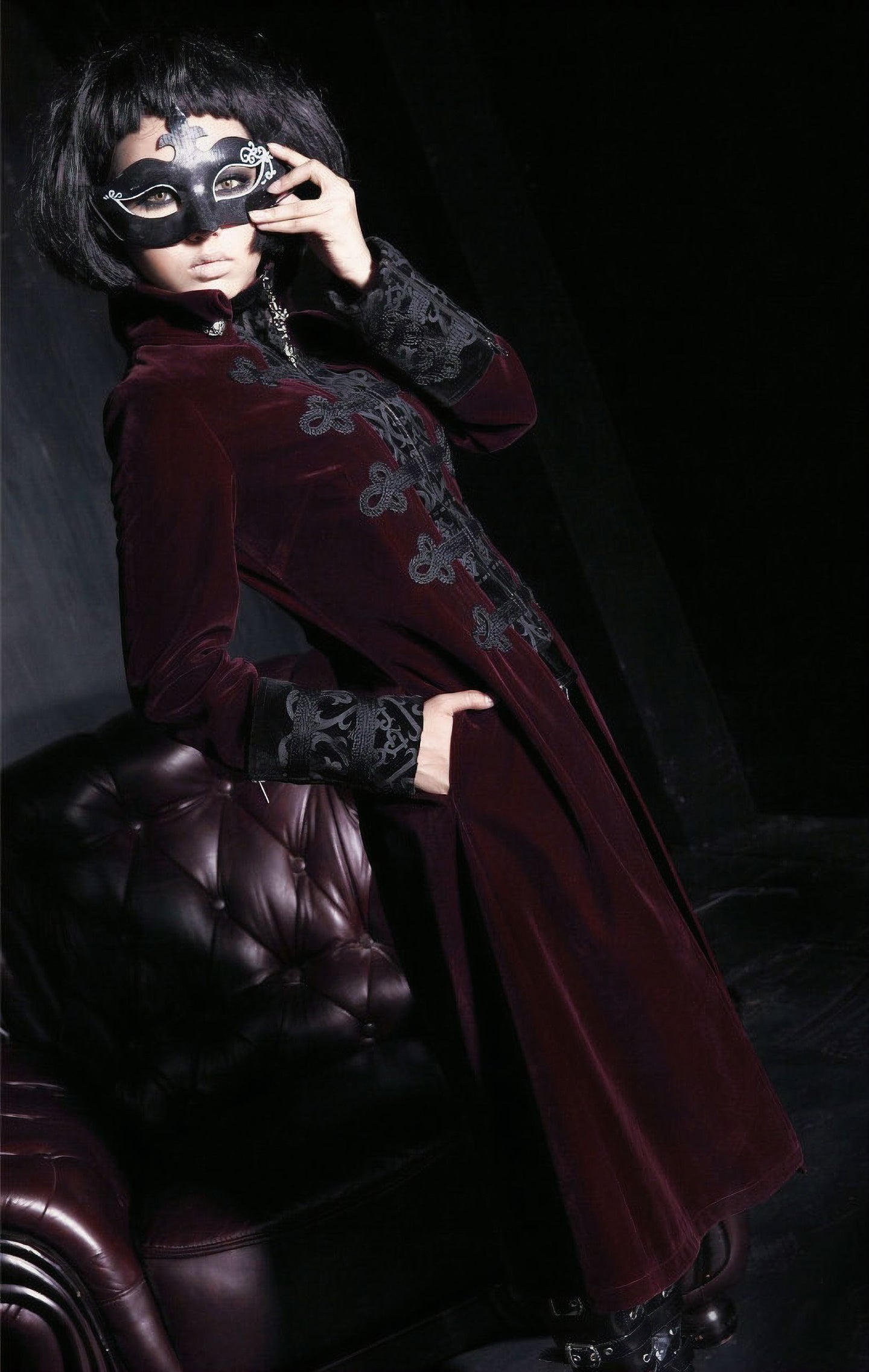 Ladies Court Coat Burgundy Wine Red