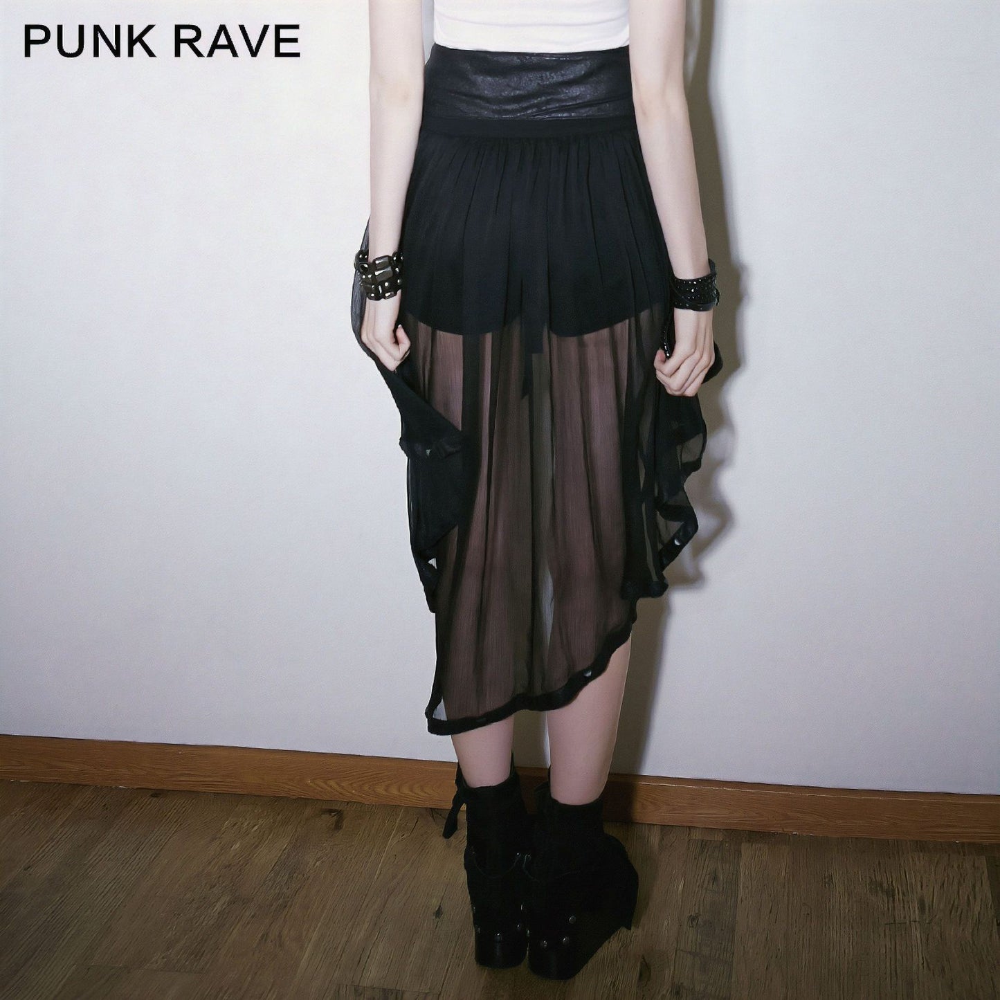 Avalanche Rok met Shorts PQ-088