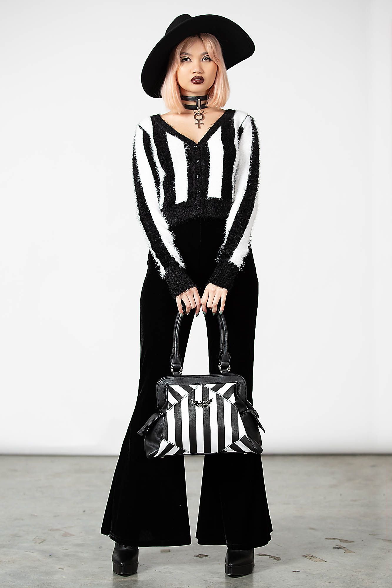 Killstar Never Trust the Living Handbag
