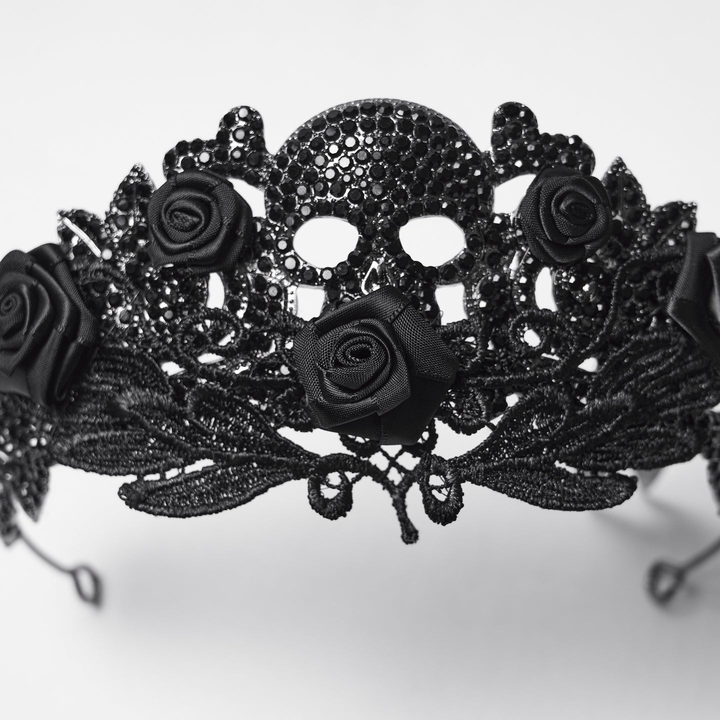 Skull & Roses Tiara Crown