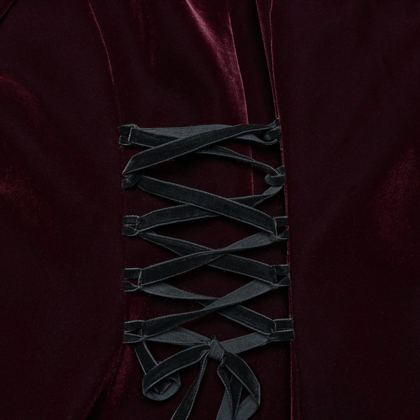 Broken Spells Jas Rood