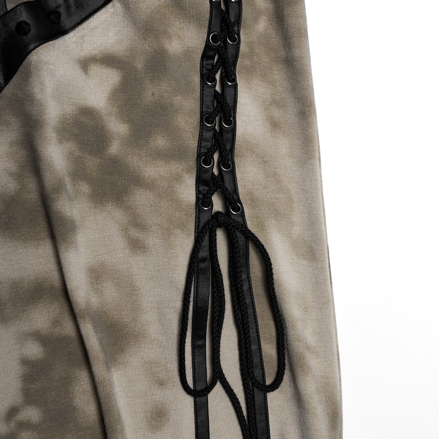 Guilt Rok Sand