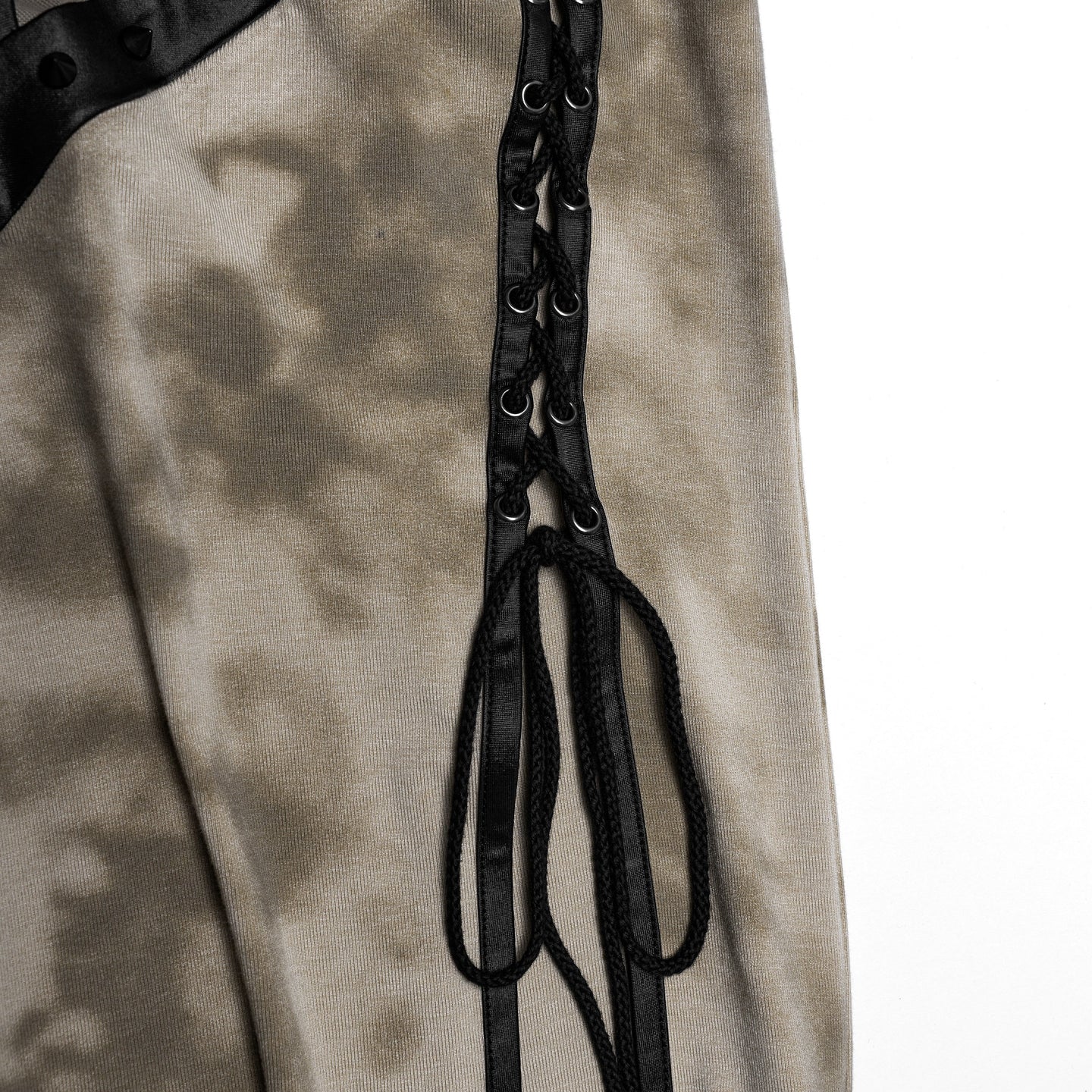 Guilt Rok Sand