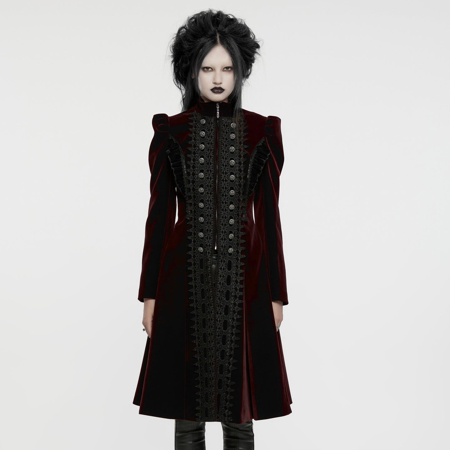 Broken Spells Jas Rood