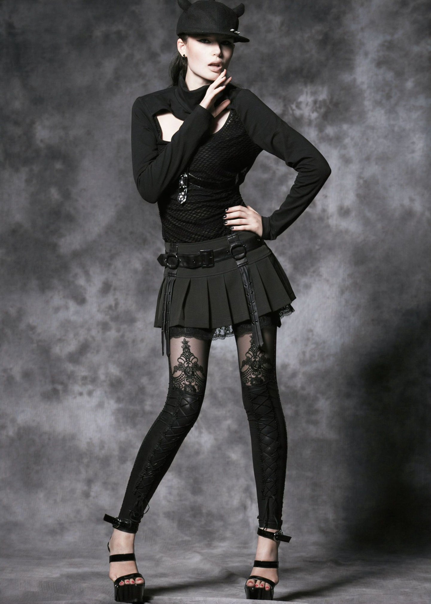 O-Ring Skirt Black