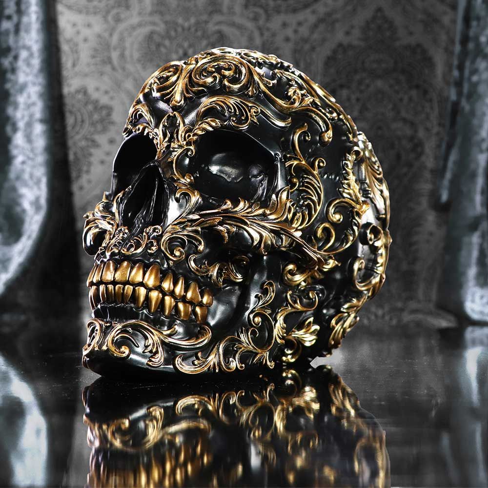 Renaissance Skull 19 cm