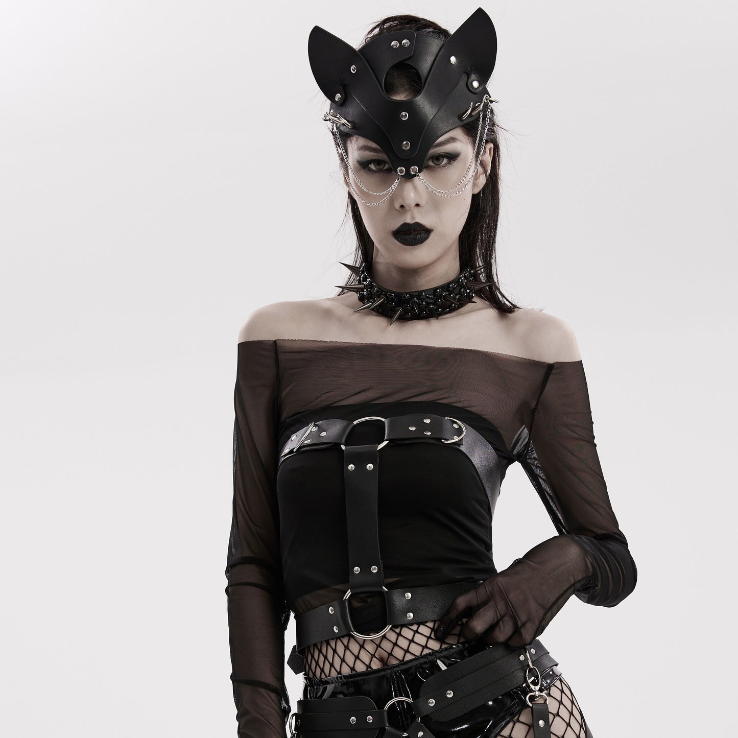 Haunt Me Harness Zwart
