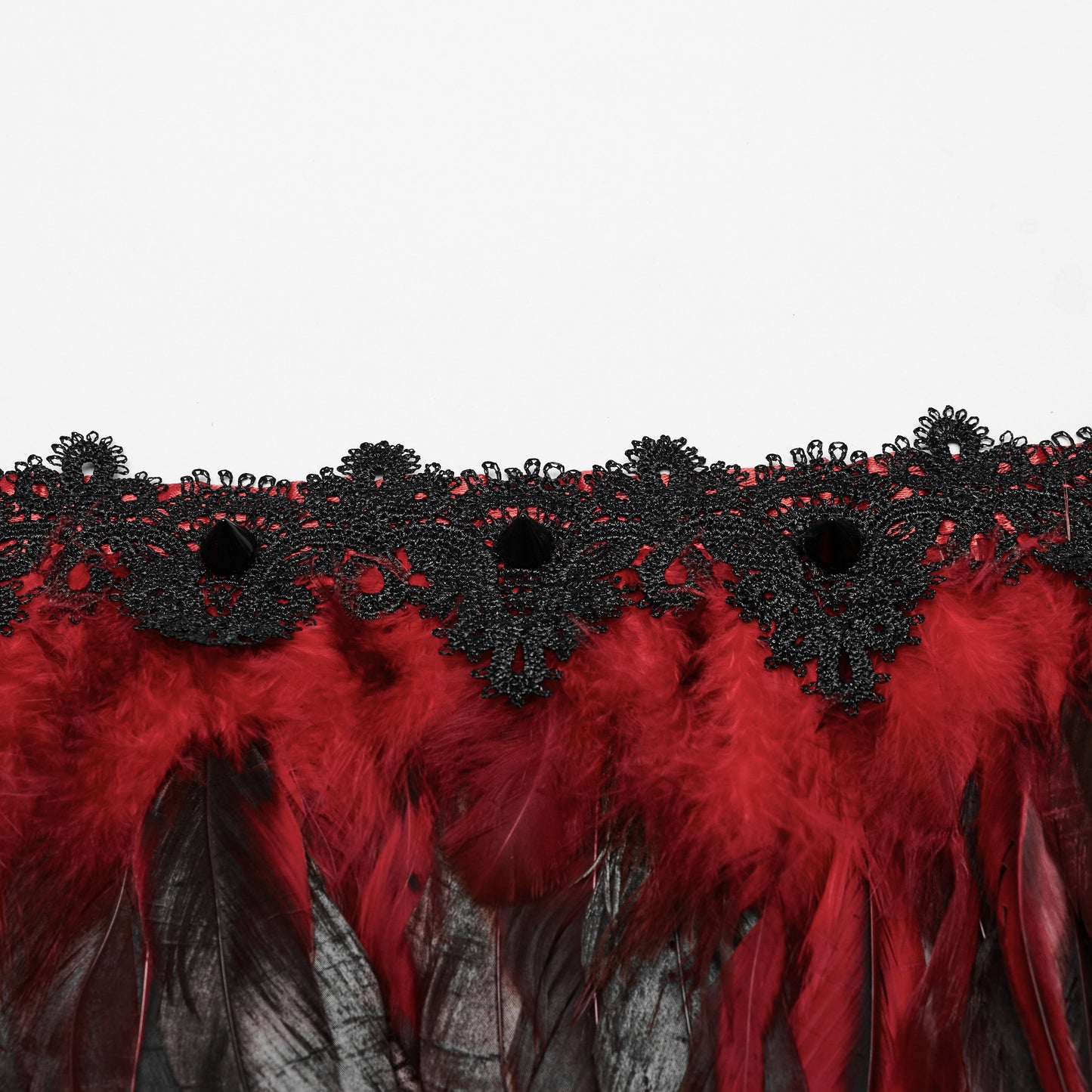 Black & Red Feathers Schouderstuk