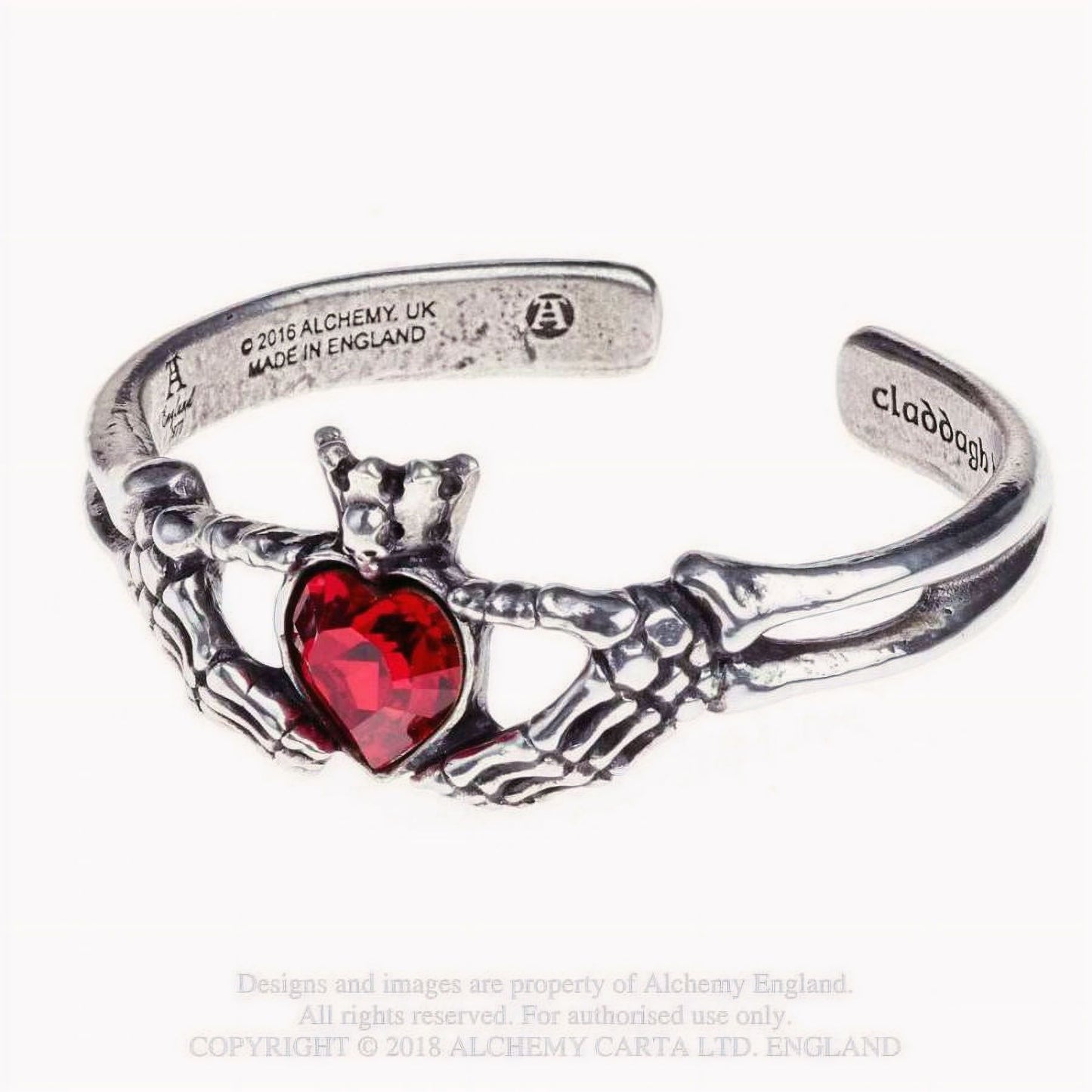 Claddagh By Night Armband