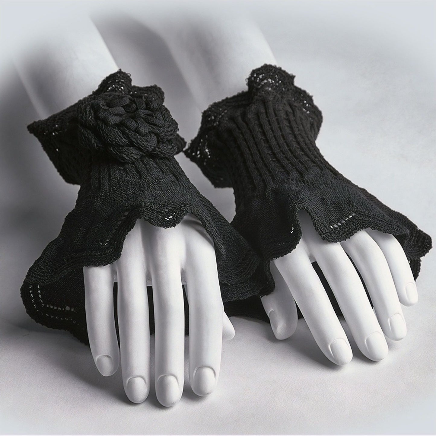 Black Rose Cuffs LS-047
