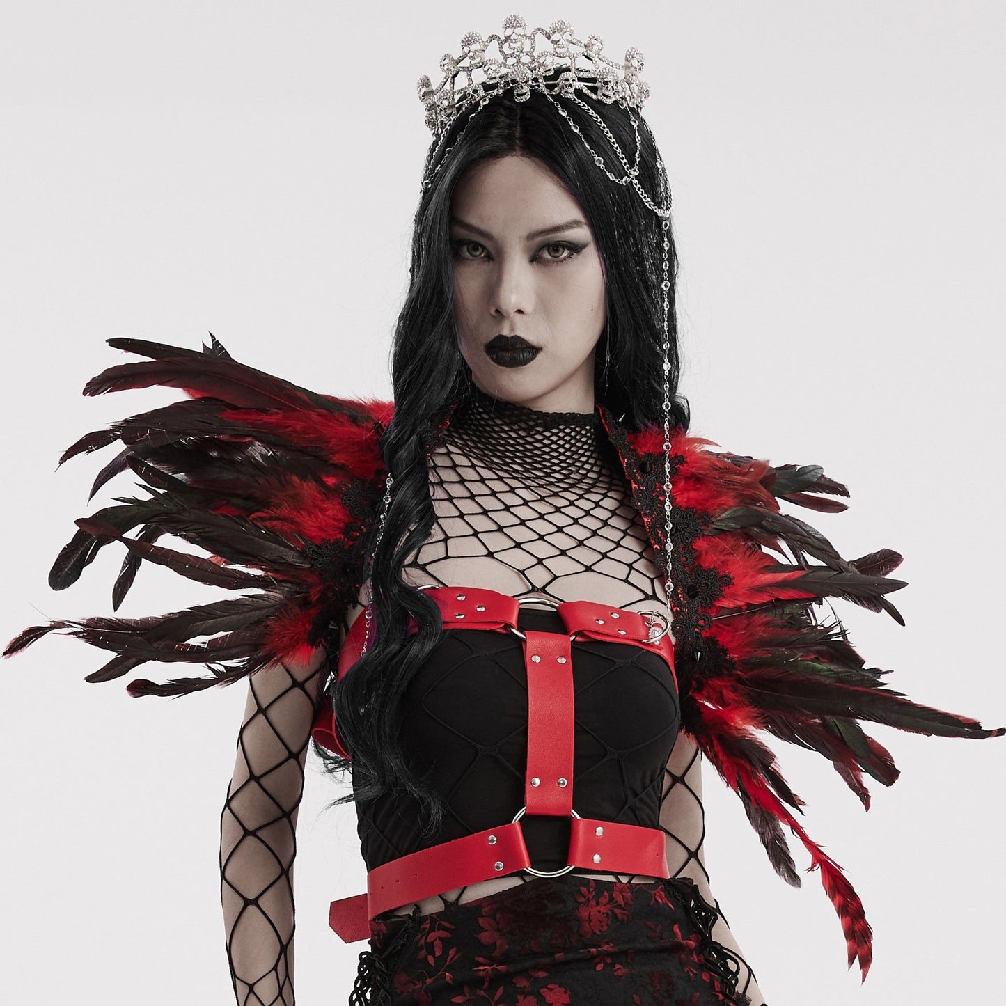 Black & Red Feathers Schouderstuk