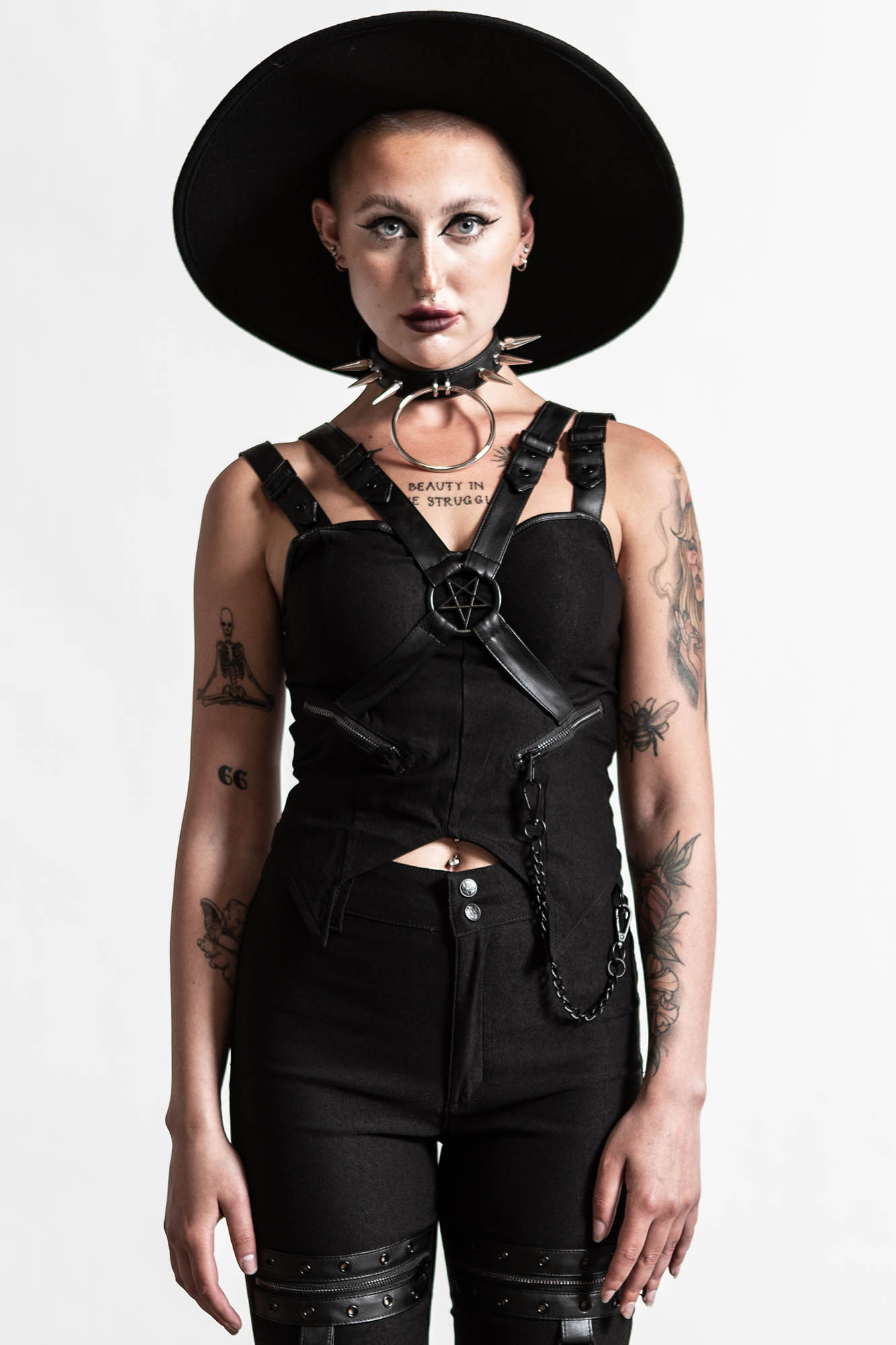 Killstar Jaded Strap Top Zwart