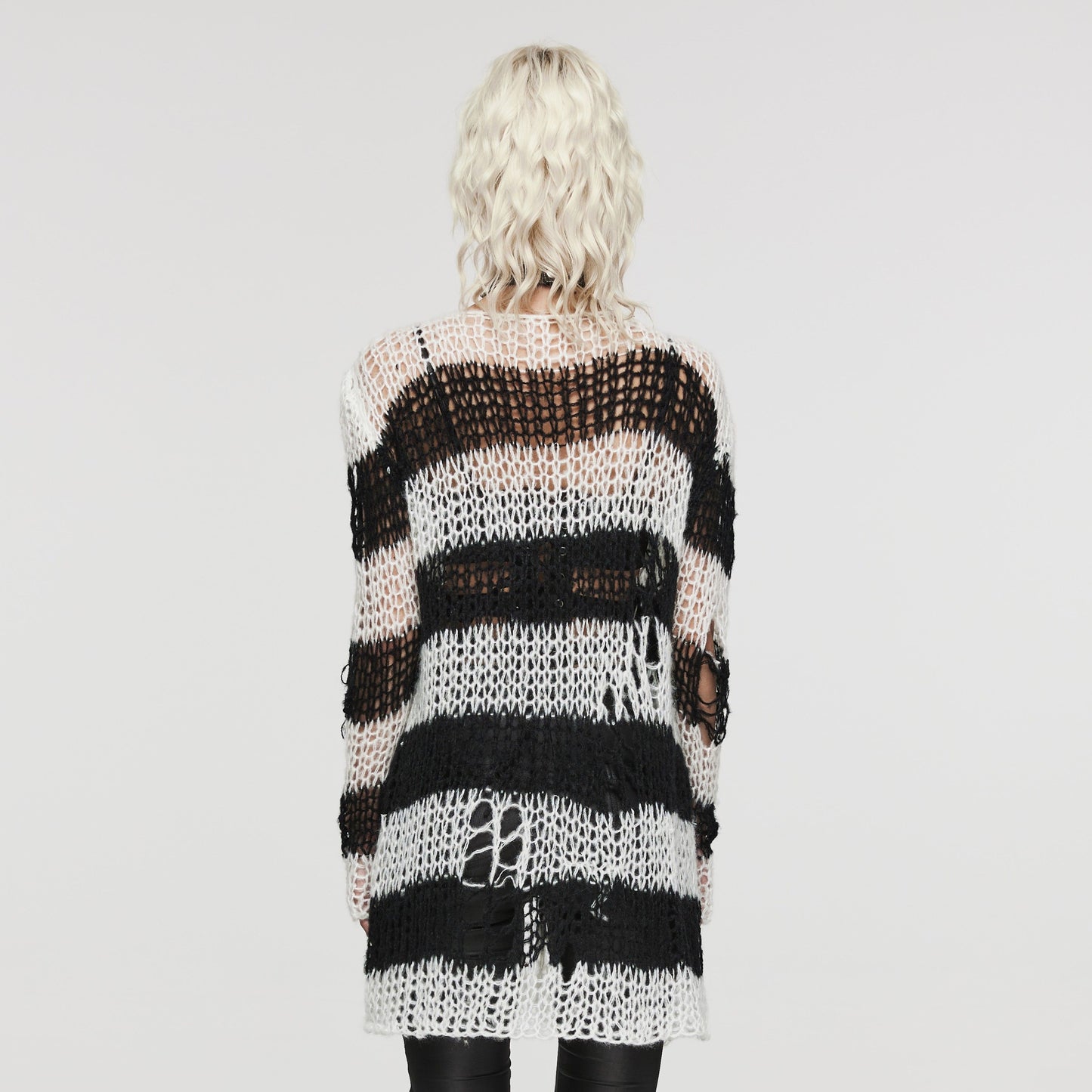 Viral Cardigan Black - White