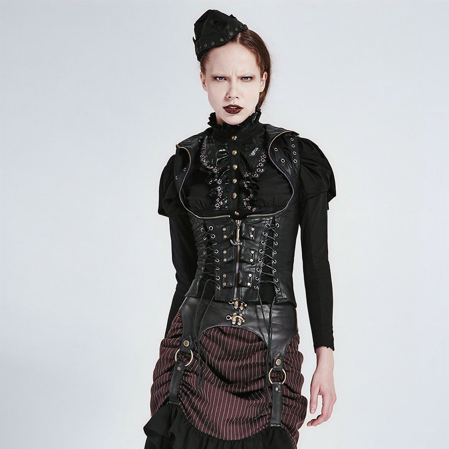 Spell Vest Black 