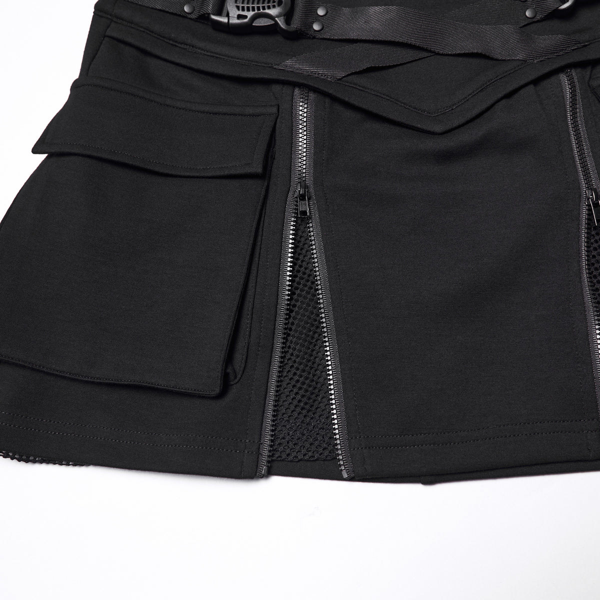 Punk Rave WQ-918 black open zipper with mesh and pocket detail.